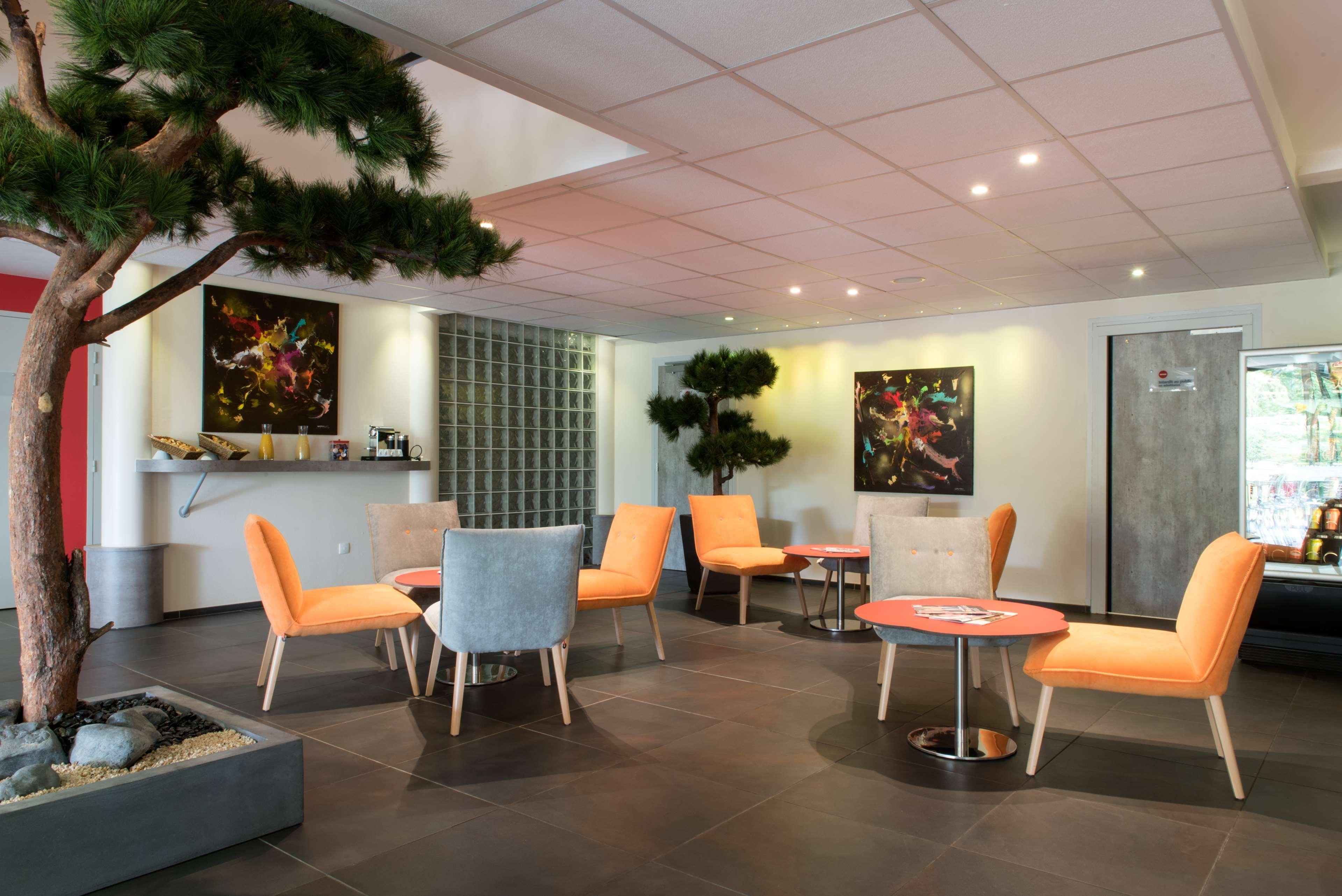 Hotel Kyriad La Rochelle Centre Ville Ngoại thất bức ảnh