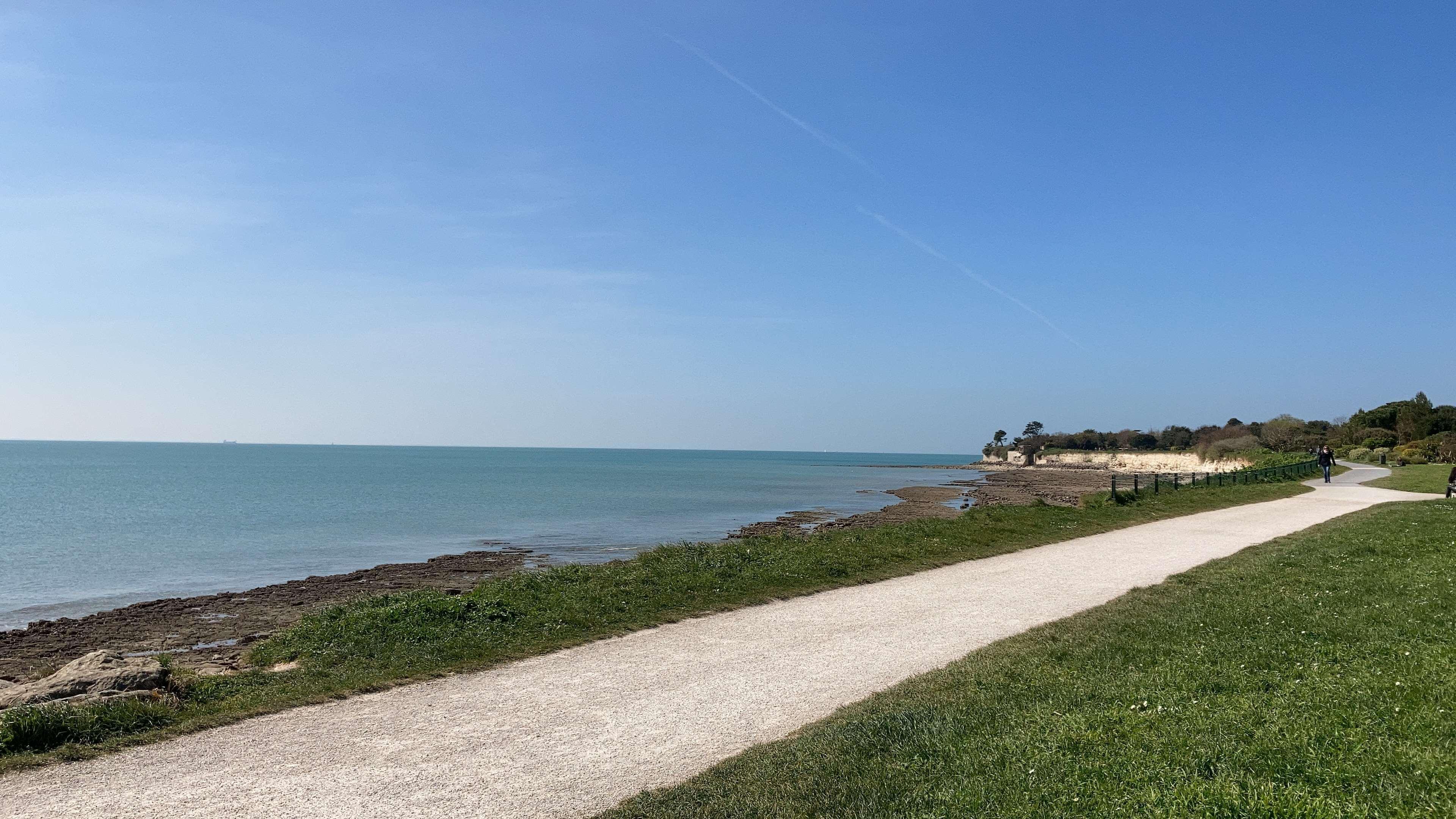 Hotel Kyriad La Rochelle Centre Ville Ngoại thất bức ảnh
